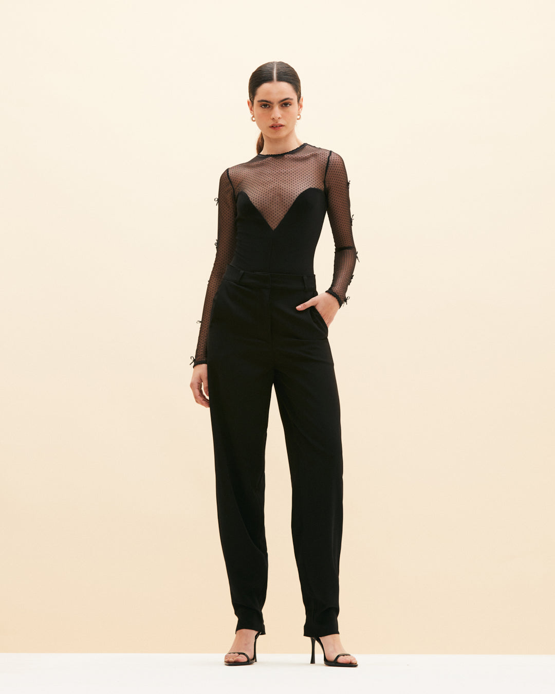 Myrrha Black Body