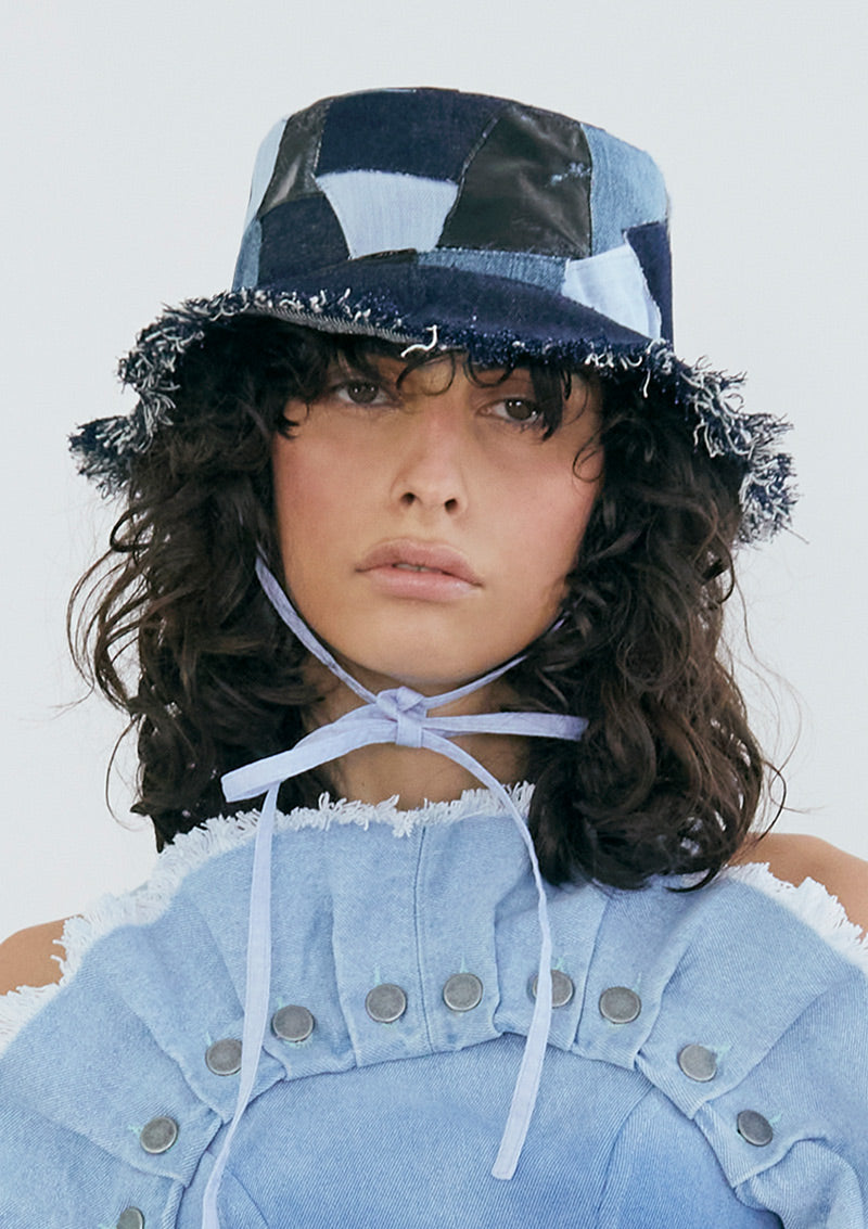 Bucket Hat Crowy