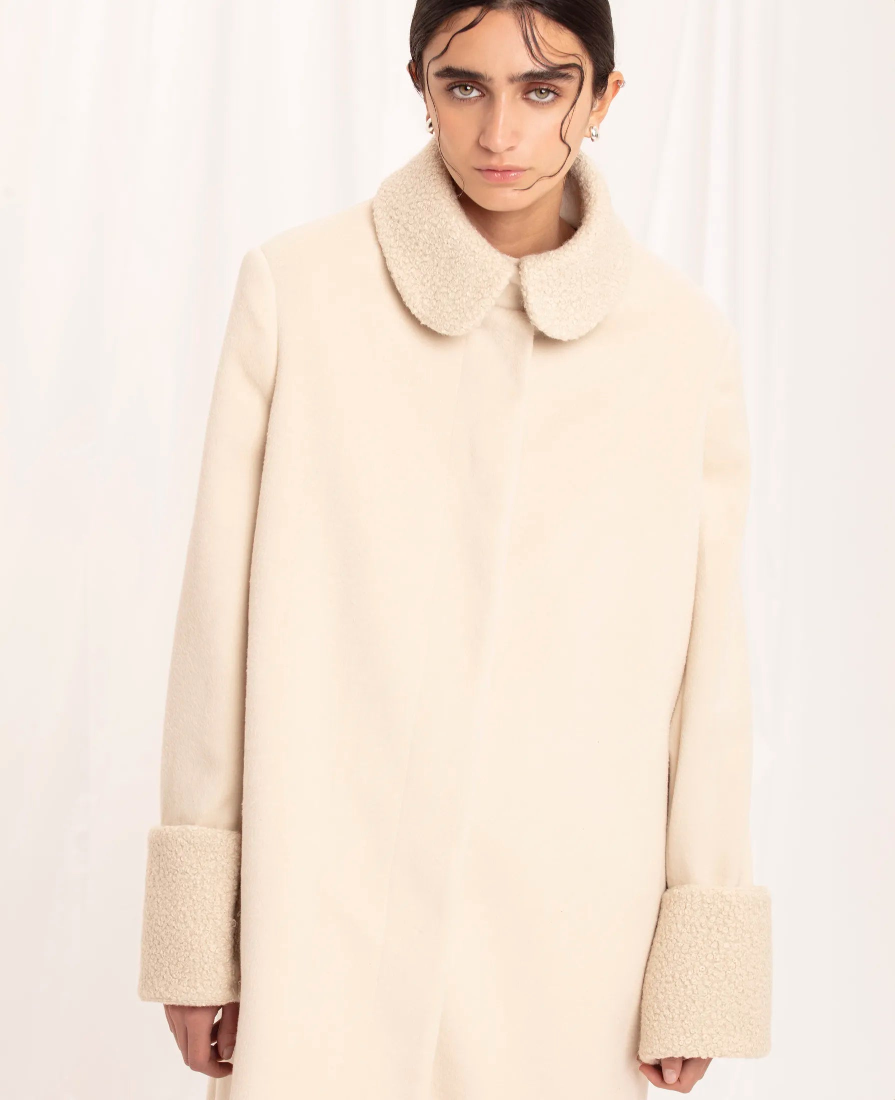 IMMEDIATE DELIVERY Cruella Coat / Ivory