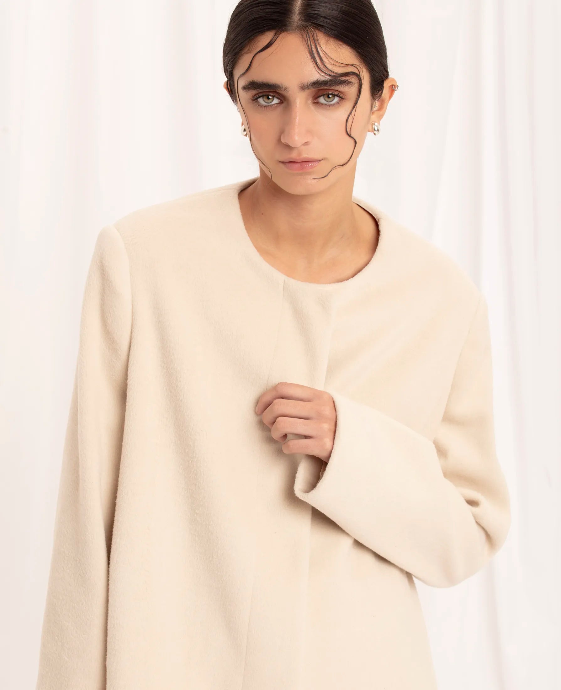 IMMEDIATE DELIVERY Cruella Coat / Ivory