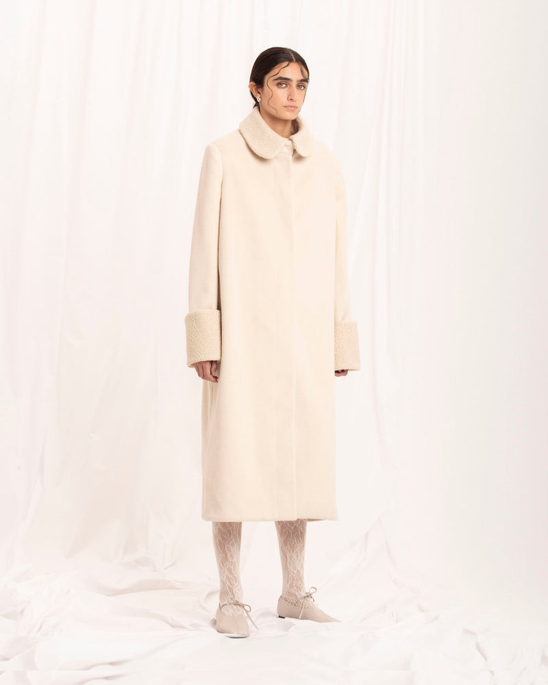 IMMEDIATE DELIVERY / Cruella Ivory Coat