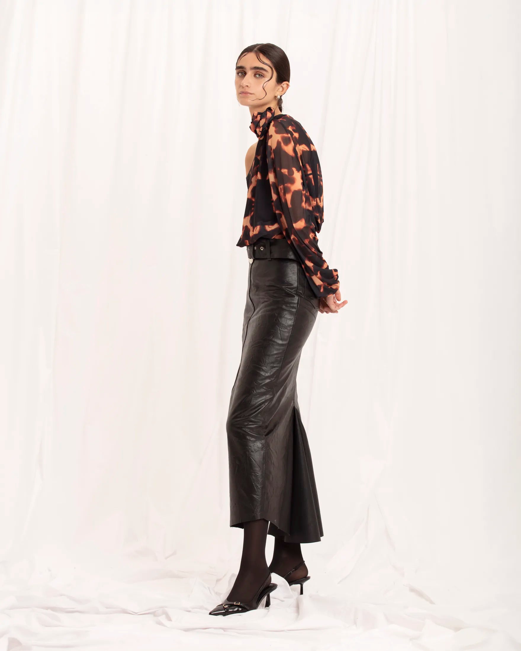 IMMEDIATE DELIVERY / Leandra Leopard Print Bodysuit