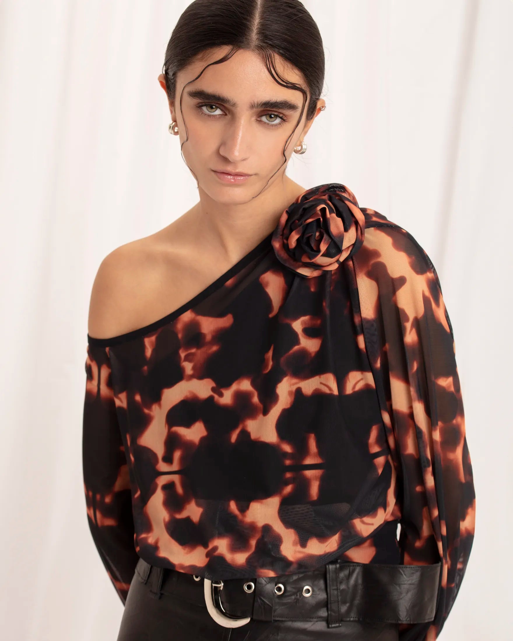 IMMEDIATE DELIVERY / Leandra Leopard Print Bodysuit